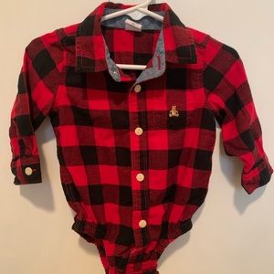 Gap Baby Boys 6-12 Months Holiday Red & Black Buffalo Plaid Flannel Bodysuit Top